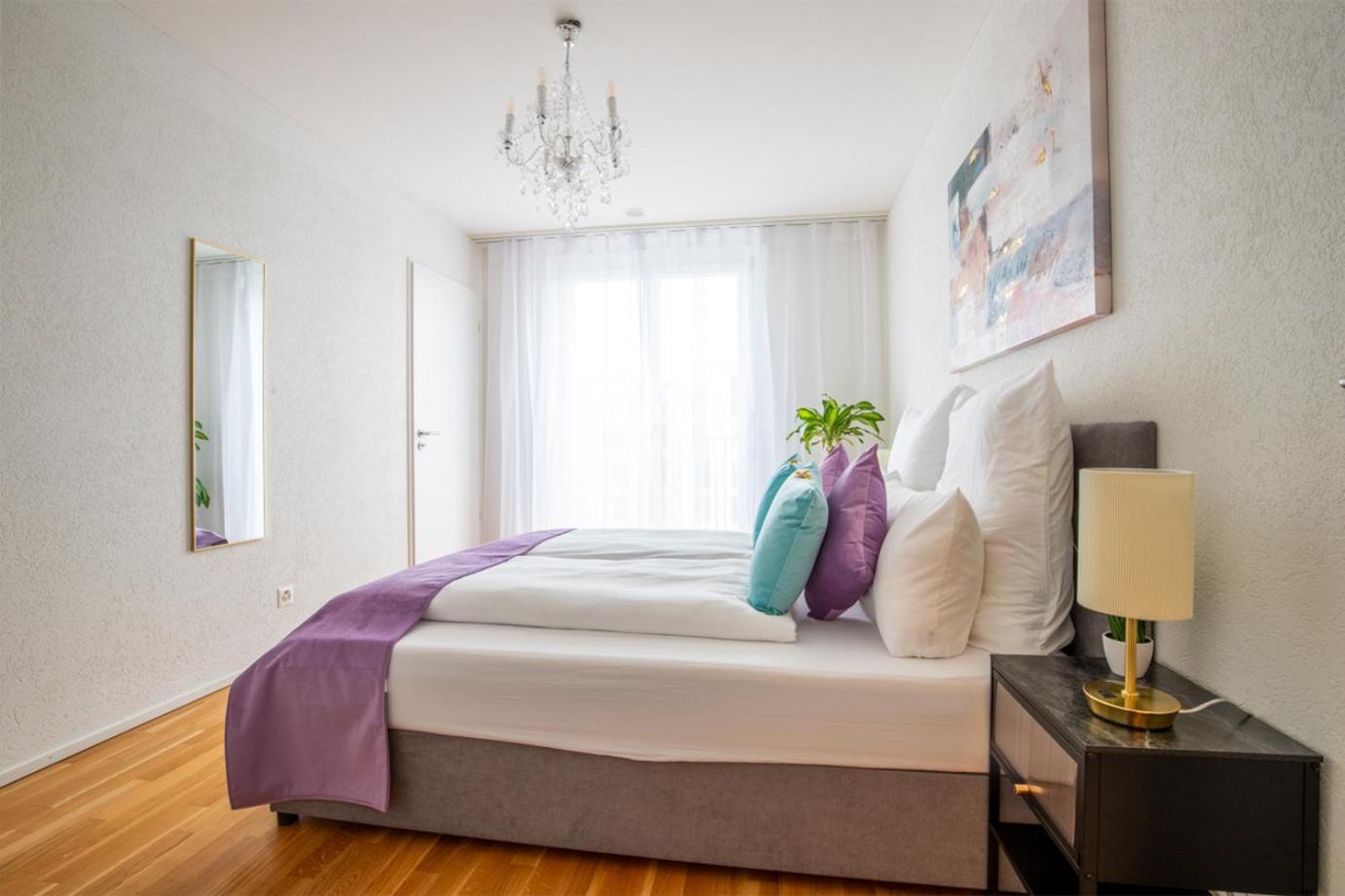 Special Einstein II Apartment Basel, Messe Kleinbasel 10-Star Екстер'єр фото