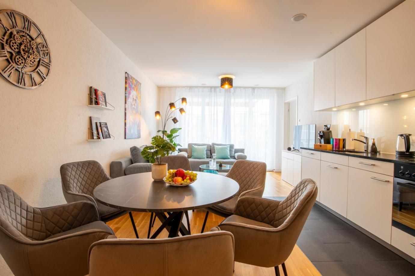 Special Einstein II Apartment Basel, Messe Kleinbasel 10-Star Екстер'єр фото